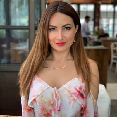 Data scientist, passionate about AI, ML, and analytics in the technology sector