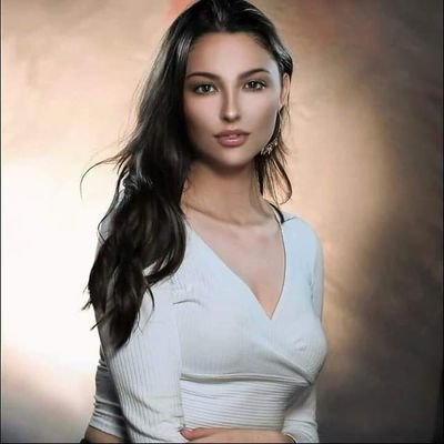 love acting and dancing 💙 I can eat a whole pizza by myself! love all! never judge! my nickname is bambi volunteer at cats protection, also do modelling