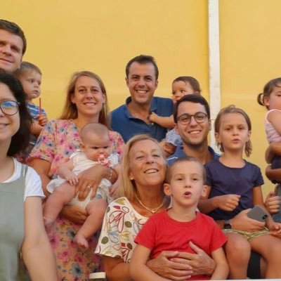 blancagg44's profile picture. Navarra. Profesora de Historia y Bibliotecaria. Lectura, política y actualidad.