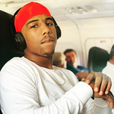 R.I.P Pops 🌤🙏🏾 • 👻: @kinghamm3r • 📸 @itisgeebaby • 334✈️702✈️228✈️