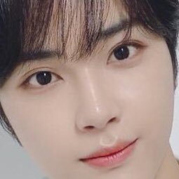 _bay_39's profile picture. 주학년