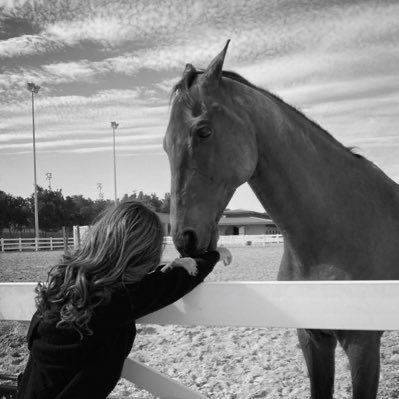 hadeel_n_3's profile picture. ﴿ فقلتُ استَغفرِو رَبكُم انّهُ كان غفّارا ﴾