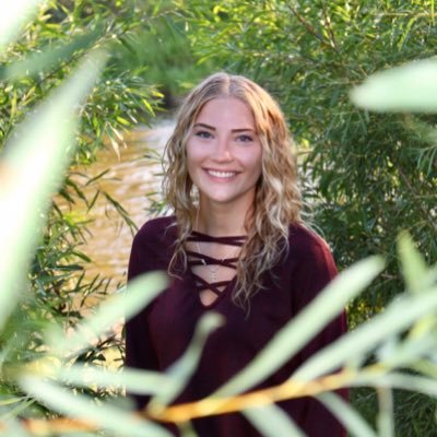 ebo156's profile picture. 24♎️