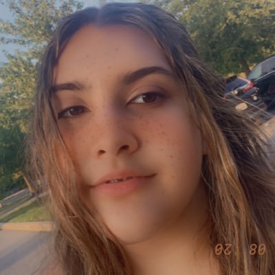 19 • Insta: imgabbymarie • Disney college program ‘22 •YouTube ⬇️ • 🇪🇨🇮🇹
