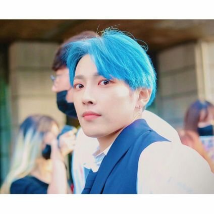Hey yo! this is fan acc. Mulfand but mostly caratiny here~ let's be moots y'all :) sini sini~ | semi-rest lagi sibuk