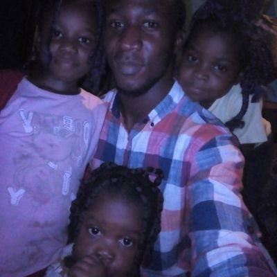 EtienneLitale's profile picture. 