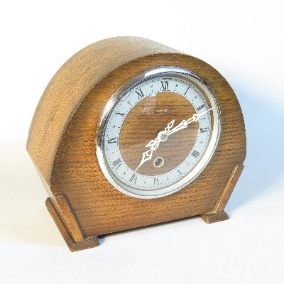 A detailed step-by-step guide to getting started in clock repair based on a Smiths Enfield mantel clock