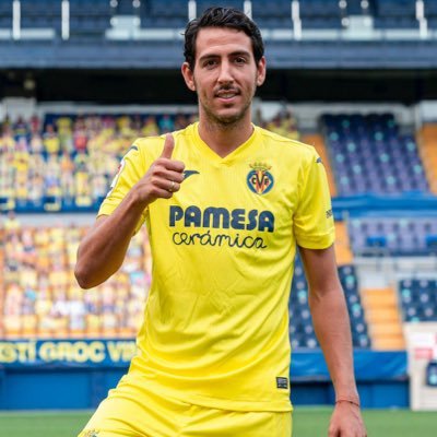 Jugador del @VillarrealCF y de la @sefutbol