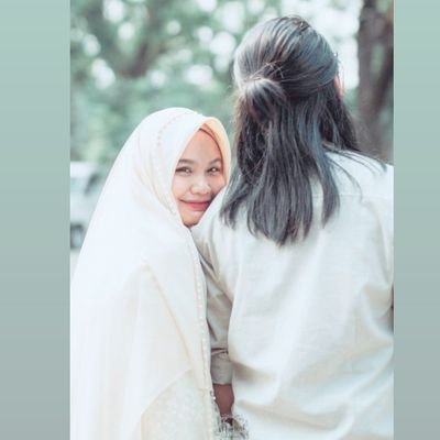 OktaviandaSirly's profile picture. 