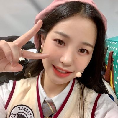 smilejihan's profile picture. this is for my sunshine bunny (closed, thank you so much for everything, please follow me on @oneforhye!)