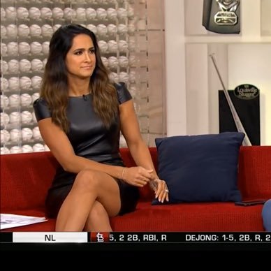I’m just here for the Shehadi party!! She-hottie! Your daily dose of Lauren Shehadi, MLB Centrals beautiful morning show host 😍. *not affiliated w/ MLBNetwork*