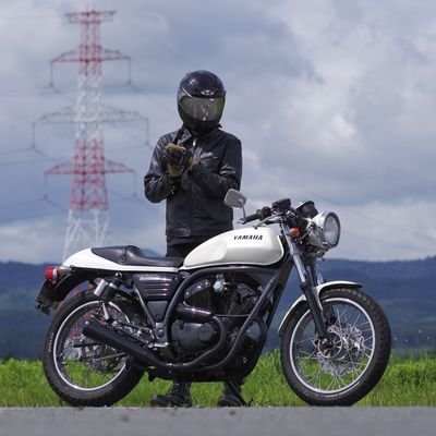 白ルネッサ乗り 重工の設計職してます ルネッサは同い年バイクです #ルネッサ #SRV250 サバイバル→ @BCN246