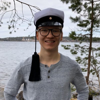 22-year-old engineering student from Tampere. Learning to blog, code, and trying to make websites.