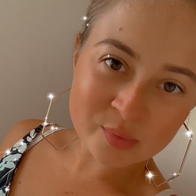 adriannamcnulty's profile picture. 28, Top wife, mum to strong willed mini-me and strong willed Scottie dog!, Working at #mosaiclincoln Tea, Wine & cheese lover! 🌹🍷👨‍👩‍👧