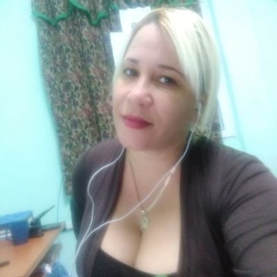 ExcelsaCedeno's profile picture. 