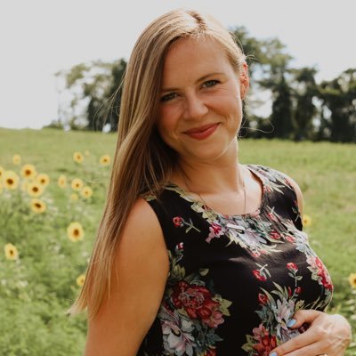 Senior Public Relations Manager at Blender, Inc.; dog lover; Disney obsessor; West Virginia proud