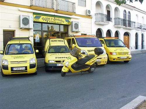 #Toldos  y #Bordados Tinoco, calidad y servicio para el cliente, tenemos una solución para ti.