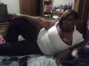 Ima single mom to a handsome 2yr old boy. I'm an independent woman. I got all my own ish. No time for games cuz Ima live my life regardless.