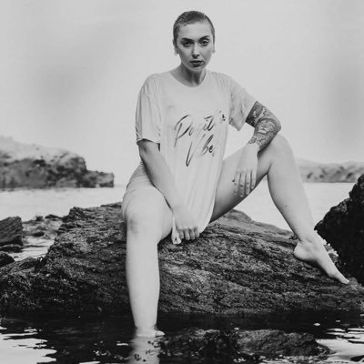 OfficialMissClo's profile picture. For modelling enquires please email Chloeday@live.co.uk