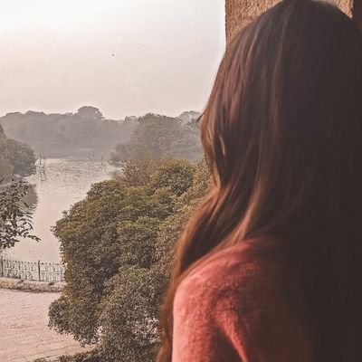 im_priyanka24's profile picture. You may see me as the skin but I'm the one that lives within!!!