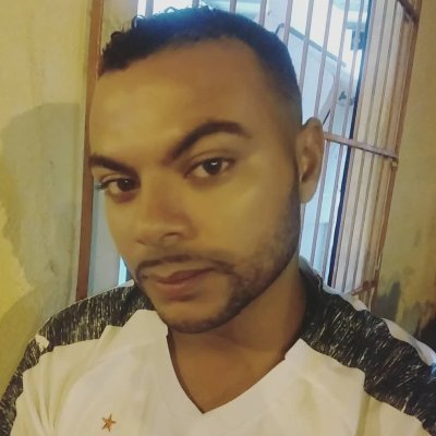 NÃO ME DEFINO COMO UM HOMEM QUE XAVECA VÁRIAS MULHERES. MAS UM HOMEM QUE XAVECA VÁRIAS VEZES A MESMA MULHER!