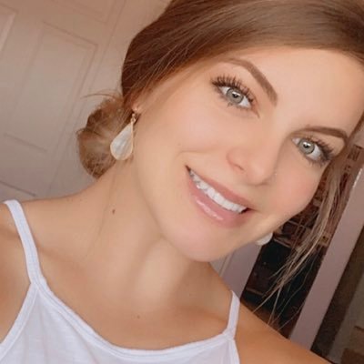 laurencarlson25's profile picture. WPU Track & Field 🏃🏼‍♀️