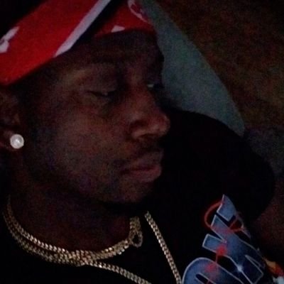 CentzMake's profile picture. https://t.co/dpFQxdeJGJ.Women