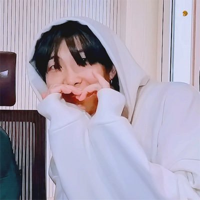 Ccarmy20's profile picture. โหวตให้บังทันน