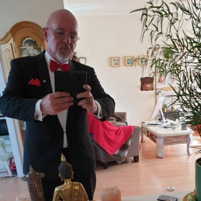 NottenRobin's profile picture. Postman agriculture man musician chess player