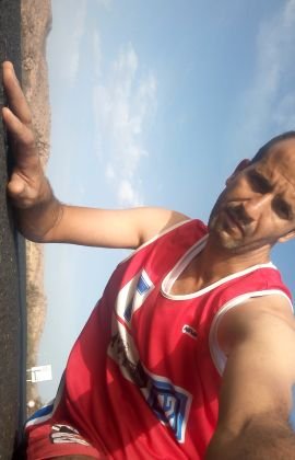 EssougratiA's profile picture. .