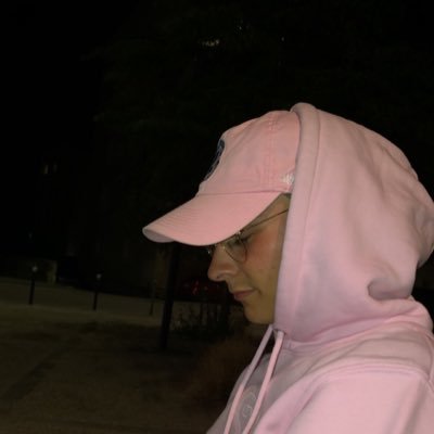 enzo842900's profile picture. 