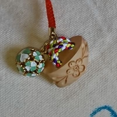 piyopiyo_piyoko's profile picture. ベテラン、中堅あたりまでの声優さんに興味あり。さして詳しくはないですが…。 舞台観劇をごく稀にします。星・星座を見るのも大好きです☆ 最近サンリオに戻りました。星の双子推し。年齢的にはいい年の大人ですが、精神的には子どもだと気づいた今日この頃…。 平凡な日常を過ごしてますが、いろいろ呟いてみようかな(^-^)