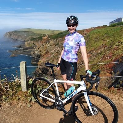 Cat_Flexer's profile picture. SW London dwelling solicitor @RCcharityteam, otherwise found singing, baking, or on my bike.