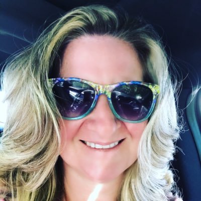 LizzyNHroc's profile picture. Communicator, manager, problem solver, wife, sister, daughter, native Rochesterian, American. — rinse and repeat. Employed by @mcba_ny