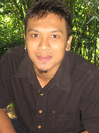 JuliusOnTweet's profile picture. Web publishers | Trying to learn Forex | looking for right direction | ---Wish to make it from small---