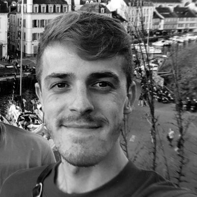 dandeclina's profile picture. Filòleg, més aviat malhumorat i desastre a les xarxes socials.