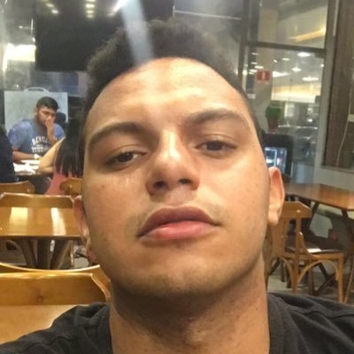 To meio perdido aqui no Twitter , mas o pai tá on 🤘🏽🤪🇧🇷