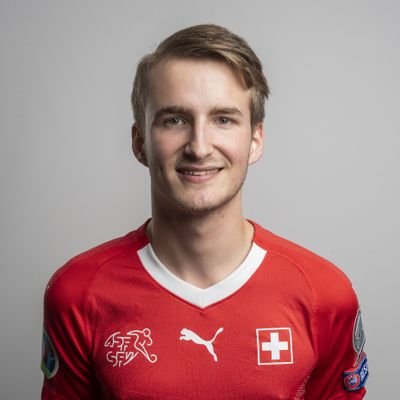 23🇨🇭| Professional FIFA Player for ? & @SFV_ASF | Managed by ? | Vice swiss champion