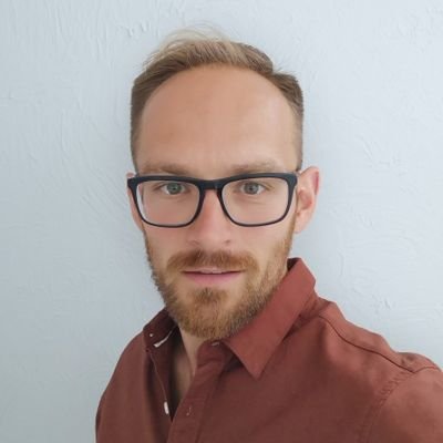 Product Manager 💻 / Fascinated with #Memory and #Intuition 🤯 / Cyclist 🚴 / Runner 🏃
