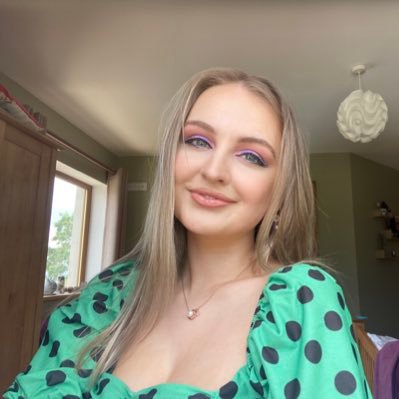 kleeeeenaaa's profile picture. My sister ran over me with a segway once