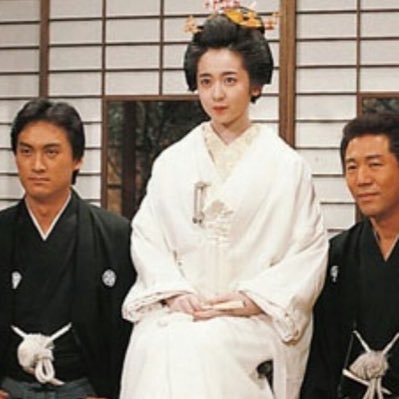 Ryozo_Oshin's profile picture. تنها دو جنسیت انسانی وجود دارد. فمینیسم چاله ای بیش نیست. لعنت بر اپوزسیون طماع خارج نشین. دشمنِ تجزیه طلبانم.