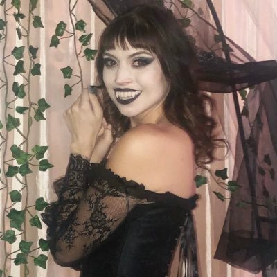 depressive nightmare succubus woman. anemic writer. unserious.
