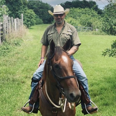 John Cardillo On Twitter Guys I Despise Conspiracy Theories You All Know That But If Biden S Speech Wasn T Prerecorded The Cop In Me Wants To Know How His Lapel Pin Disappeared Off