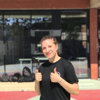 HLYAPEK17's profile picture. KİCKBOX🥊
BOX🥊
BESYO🤸‍♀️
SPOR İHTİSAS 💪