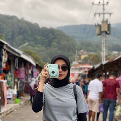 novirabunga's profile picture. 