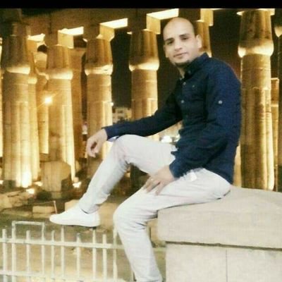 ‏صاحب مكتب حكاية للديكور