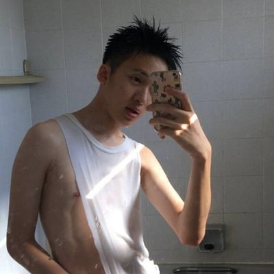 srpschh's profile picture. 