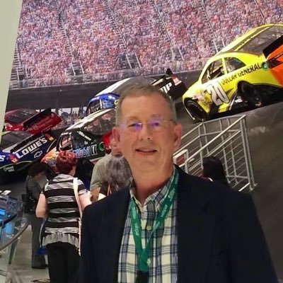 smoothstrings's profile picture. Guitar Playing Environmental Professional