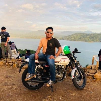 josuaefrad17's profile picture. 