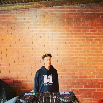 Melodic Techno🌴/Trance☄/Deep House DJ/Producer/Podcaster From Swaziland
For Bookings:
https://t.co/eJ3MoAxdTt
dukedeepdjbookings@gmail.com
+26878103130